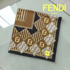 新品未使用】FENDI フェンディ ハンカチ ズッカ柄 ズッキーノ - メルカリ