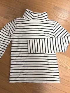 値下げ‼️新品未使用‼️ボーダーハイネックロンT