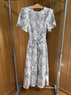 GRL Sサイズ トワルドジュイ柄 プリーツワンピース 田中みな実
