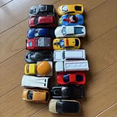 トミカ ミニカー まとめ売り 17台セット