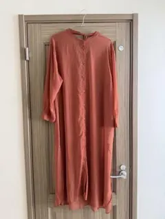 フレイアイディーロングワンピース ロングカーディガン　オレンジ、テラコッタ