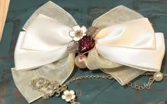 【axes femme】いちごのヘアクリップのサムネイル
