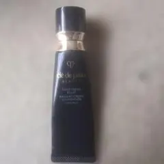 クレドポーボーテ　タンクレームエクラn オークル10