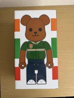 BE@RBRICK ×セブンイレブン ベアブリック　400%