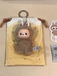 POPMART PIN FOR LOVE B