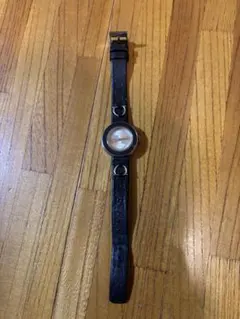 k*n様 GUCCI アナログ腕時計 シルバー／ブラック