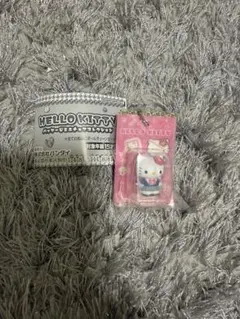 ハローキティ　パッケージミニチュアコレクション　ギャル　ガチャガチャ