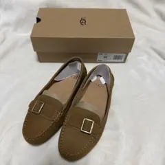 UGG アグ モカシン ローファー フラットシューズ 新品未使用のサムネイル