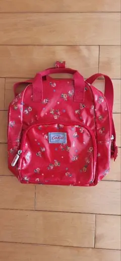 Cath Kidston 赤い花柄バックパックのサムネイル