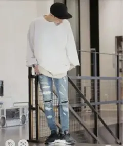 新品タグ付き EDIFICE ダメージ 細身スキニーデニム