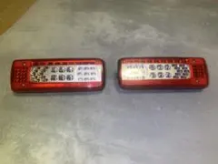 UDトラックス 新型クオン LEDテールランプ ボルボ VOLVO - メルカリ
