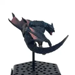 まとめ買い歓迎　モンスターハンター　カプコン スタンダードモデル ナルガクルガ