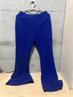 青色フレアパンツ ゴムウエスト