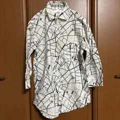 柄シャツ　マップ模様　長袖シャツ ホワイト/ブラック
