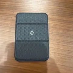 Spigen マグネット式 カードケース ブラック