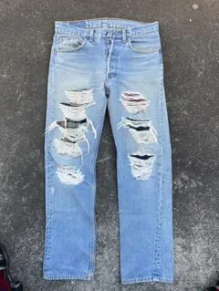 LEVI’S 501ダメージ加工 ストレートデニム