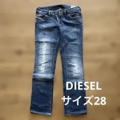 ディーゼル　ダメージ加工ブルーデニムパンツ