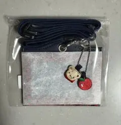 ♡新品未使用♡《ファミリア》ネームホルダー　赤系ファミリアチェック