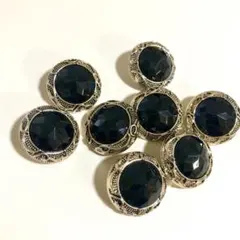 黒ボタン8個セット