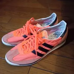 adidas　アディダス　スニーカー　SL72