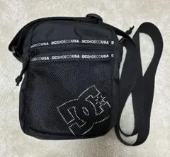 DC SHOES タテ型 ショルダーバッグ 売り切りの為、値下げ中