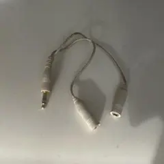 3.5mmオーディオ変換アダプタ ホワイト