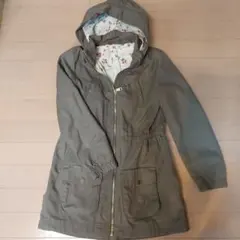 美品カーキ色モッズコート130cm上着