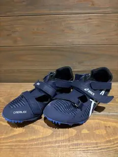 asics CYBERBLADE ネイビー スパイクシューズ　24.5cm