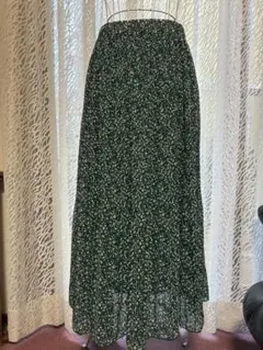 nico andプリーツロングスカート