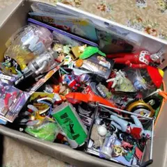 特撮フィギュア　アニメフィギュア　ジャンク　ゆうパック100サイズ　大量セット
