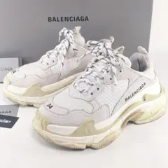 美品 バレンシアガ Triple S スニーカー　ホワイト BALENCIAGAのサムネイル