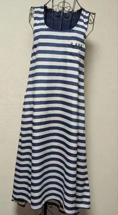 青と白のストライプ ノースリーブリゾートワンピース