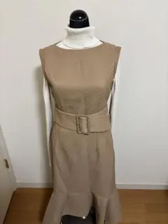 CELFORD ベージュ フレア ワンピース 36