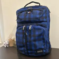 美品　TOMMY HILFIGER 大容量 リュックのサムネイル