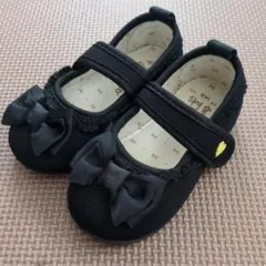 赤ちゃん本舗　黒いリボン付きフォーマルシューズ　14cm