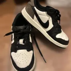 Nike Air Jordan 1 Low ブラック/ホワイト/グレー