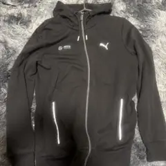 PUMA ベンツパーカー