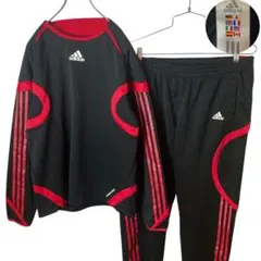 adidasブラック×レッドプルオーバージャージセットアップ三本線ゆったりサイズ