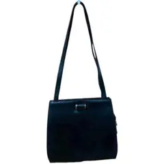 FERRAGAMO フェラガモ ショルダーバッグ レザー ブラック