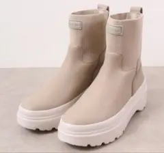 【本日限定価格＊新品未使用】HUNTER チェルシーフラットフォームブーツ