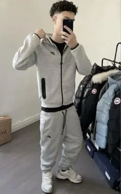 NIKE テックフリース グレー セットアップL