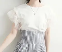 【タグ新品】naturalcouture チュールフリルスリーブドッキングニットのサムネイル