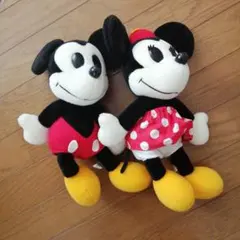 ミッキーマウス。ミニーマウス。ペアぬいぐるみ