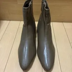 ショートブーツ