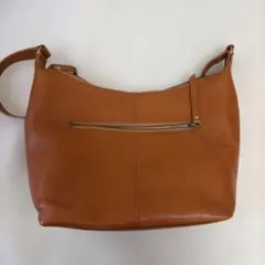 Dakota レザーショルダーバッグ ブラウン