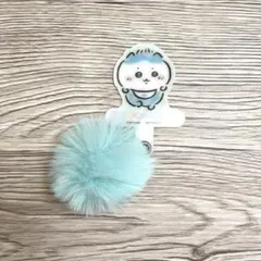 ちいかわベビー ノベルティ　ぽんぽんチャーム付きフォンタブ ハチワレ