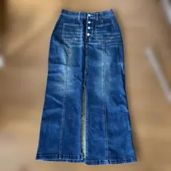 Item thumbnail for item c732f878-1364-4920-a86f-1b53514f89d5