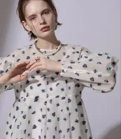 CADUNE フラワージャガードブラウス