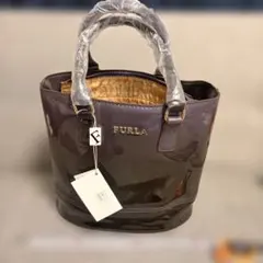 フルラ　パテントレザー（エナメル）　ハンドバッグ