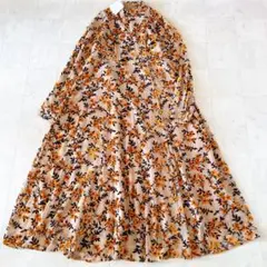 未使用品 radiate スコットクラブ系列 フロッキーフラワーワンピース